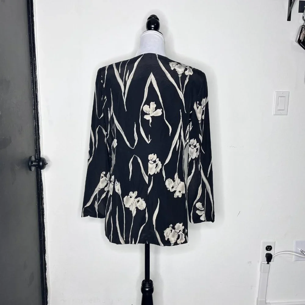 Rafaella Floral Print Black 100% Silk Blazer Size 6 - Picture 3 of 8
